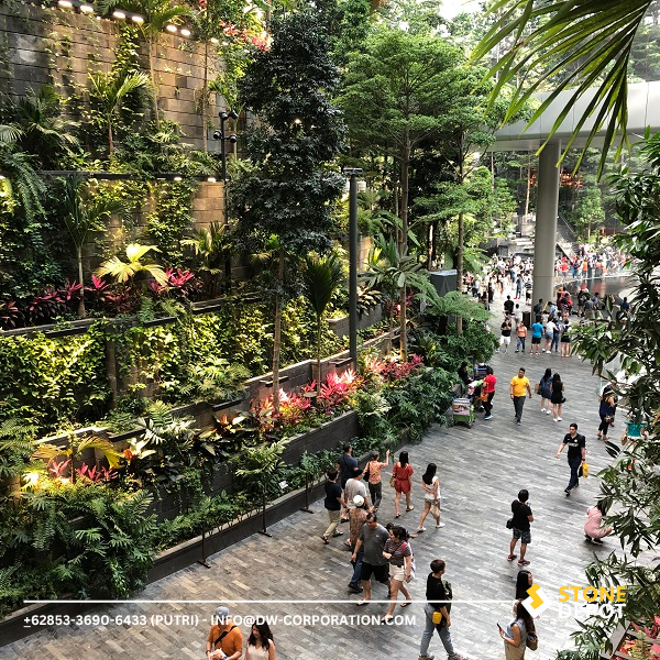 bali-black-lavastone-wall-cladding-at-jewel-changi-airport-singapore (2) bali-black-lavastone-wall-cladding-at-jewel-changi-airport-singapore (2)
